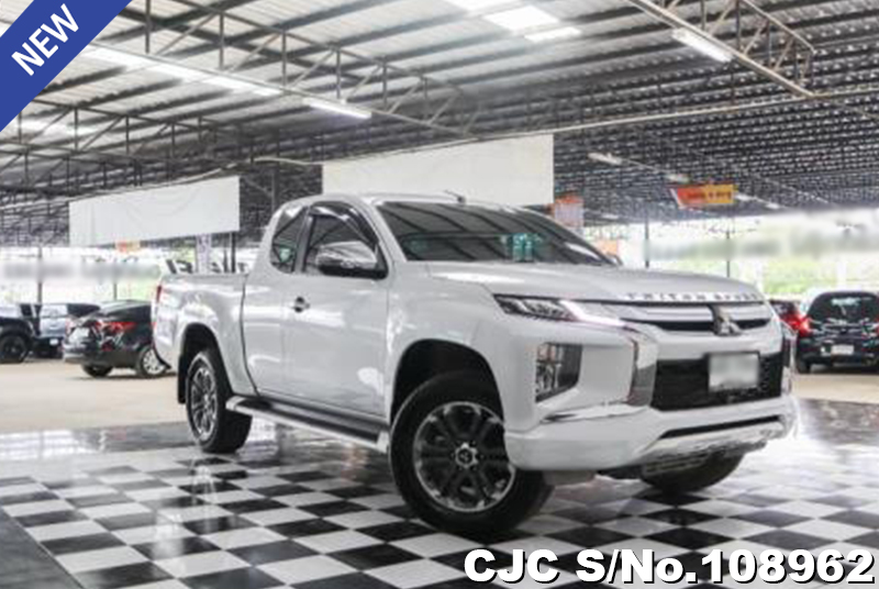 Mitsubishi / Triton 2021