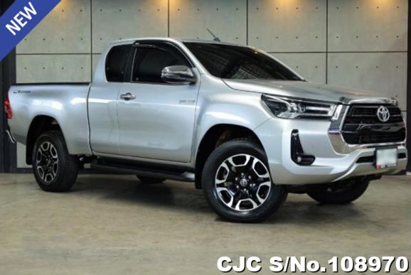 Toyota Hilux in Silver for Sale Image 0