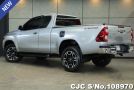 Toyota Hilux in Silver for Sale Image 1