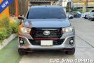 Toyota Hilux in Gray for Sale Image 4