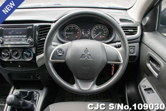 Mitsubishi Triton in Silver for Sale Image 9