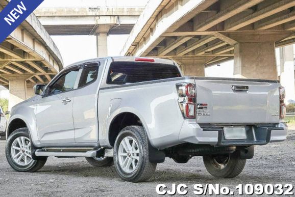 Isuzu D-Max in Gray for Sale Image 1