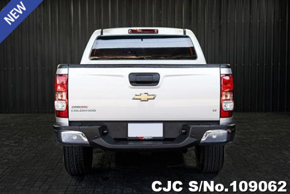 Chevrolet Colorado in Silver for Sale Image 5