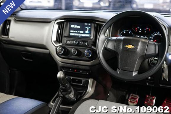 Chevrolet Colorado in Silver for Sale Image 6