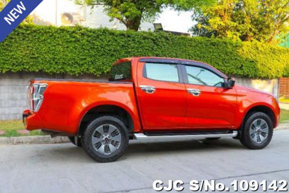 Isuzu D-Max in Red for Sale Image 3