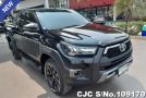 Toyota Hilux in Black for Sale Image 0