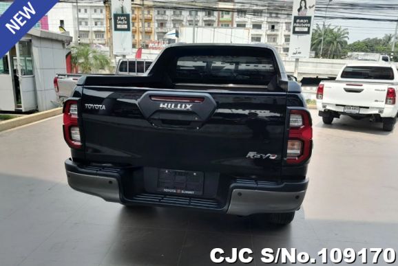 Toyota Hilux in Black for Sale Image 5