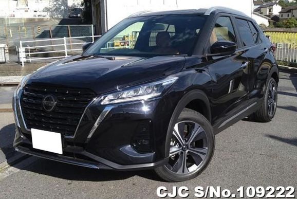 Nissan Kicks in Black for Sale Image 1