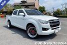 Isuzu D-Max in White for Sale Image 0