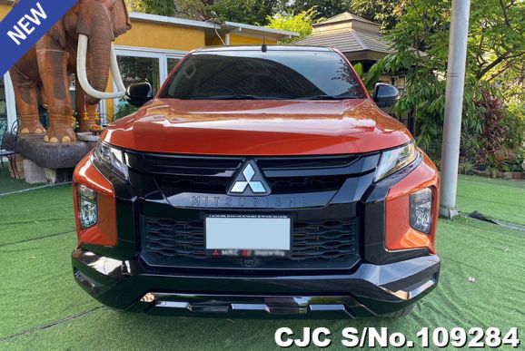 Mitsubishi Triton in Orange for Sale Image 4