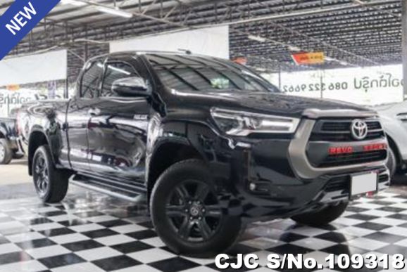 Toyota Hilux in Black for Sale Image 0