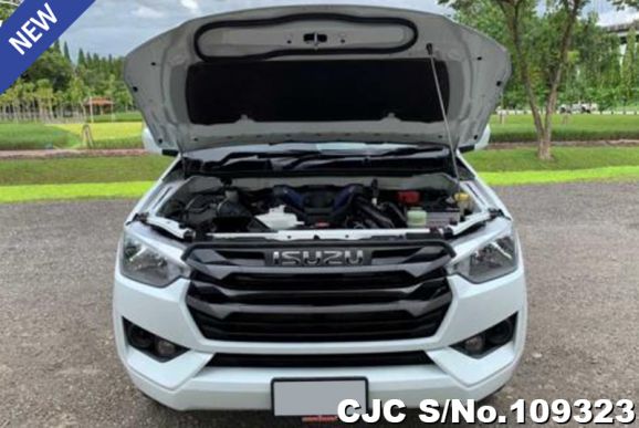 Isuzu D-Max in White for Sale Image 10