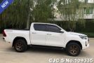 Toyota Hilux in White for Sale Image 3