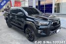 Toyota Hilux in Black for Sale Image 0