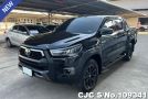 Toyota Hilux in Black for Sale Image 2