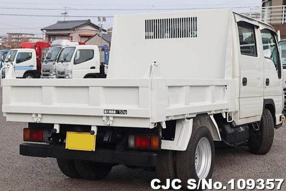 Isuzu Elf in White for Sale Image 1