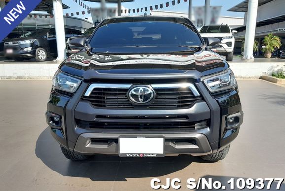 Toyota Hilux in Black for Sale Image 4