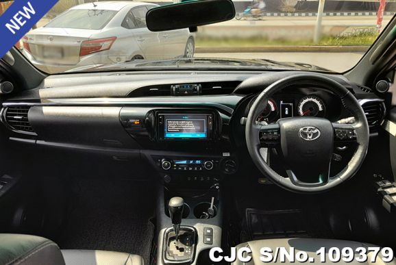 Toyota Hilux in Black for Sale Image 7