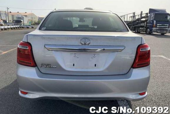 Toyota Corolla Axio in Silver for Sale Image 4