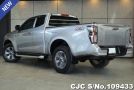 Isuzu D-Max in Silver for Sale Image 1