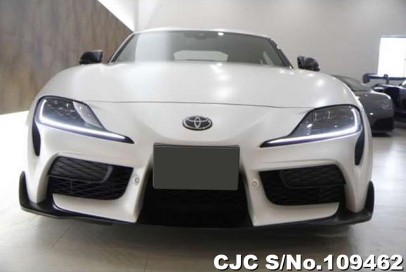 Toyota Supra in White for Sale Image 4