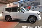 Toyota Land Cruiser in Pearl for Sale Image 6