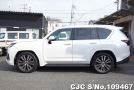 Lexus LX 600 in Pearl for Sale Image 7