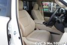 Toyota Land Cruiser in Pearl for Sale Image 6