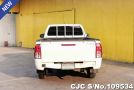 Toyota Hilux in White for Sale Image 4