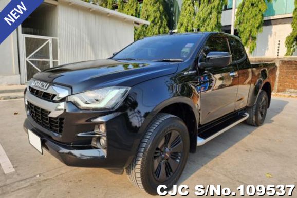 Isuzu D-Max in Black for Sale Image 3