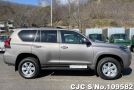 Toyota Land Cruiser Prado in Gray for Sale Image 6