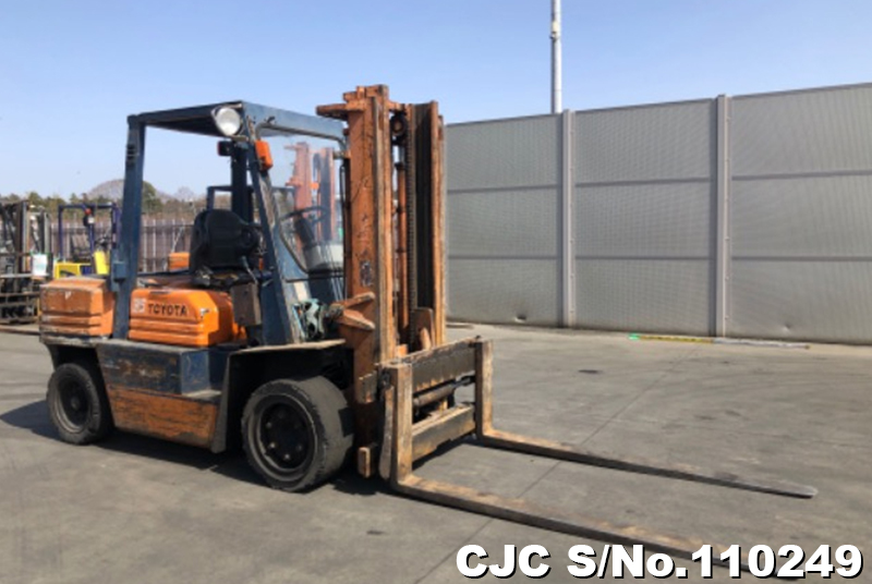 Toyota 5FD35 Forklift