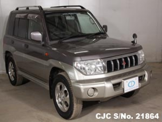 Mitsubishi pajero io 1998