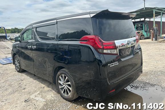 Toyota Alphard in Black for Sale Image 3