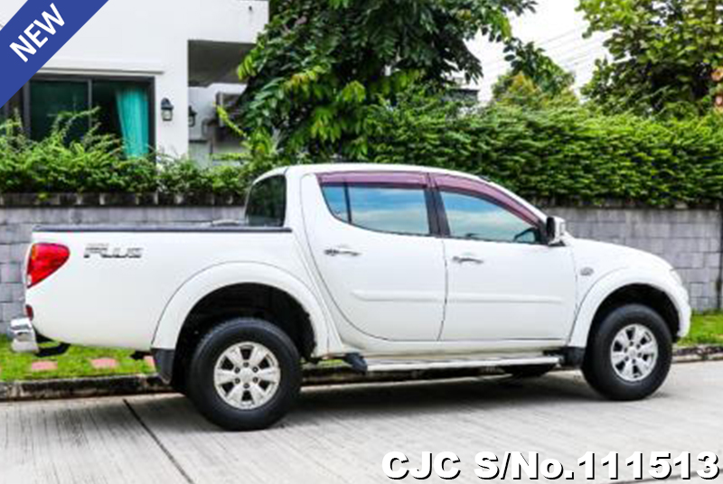 2012 Mitsubishi Triton White for sale | Stock No. 111513 | Japanese ...