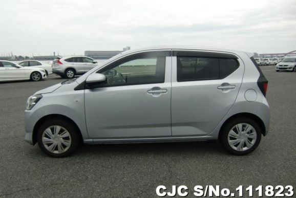 Daihatsu Mira E:S in Silver for Sale Image 7