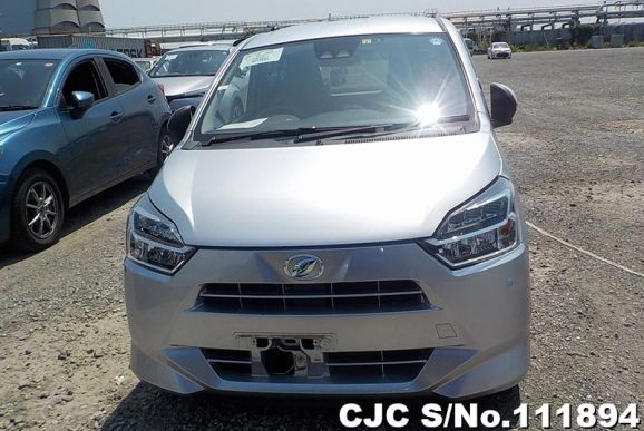 Daihatsu Mira E:S in Silver for Sale Image 4